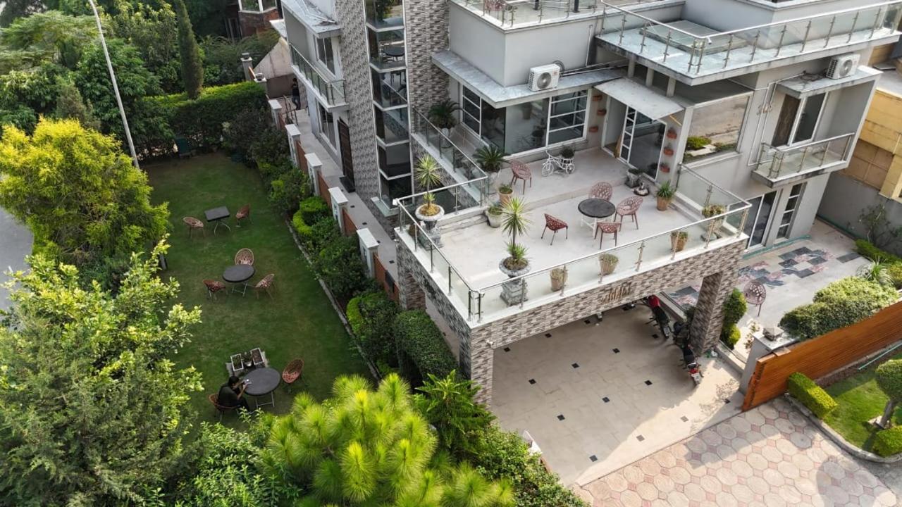 Canadian Inn Islamabad Exterior foto